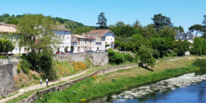 La Boucle de la Plage à Port-Sainte-Foy, classée parmi les 10 plus beaux sentiers de Dordogne en 2020 !