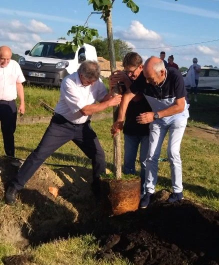 Le nouveau four à pain de Ponchapt inauguré